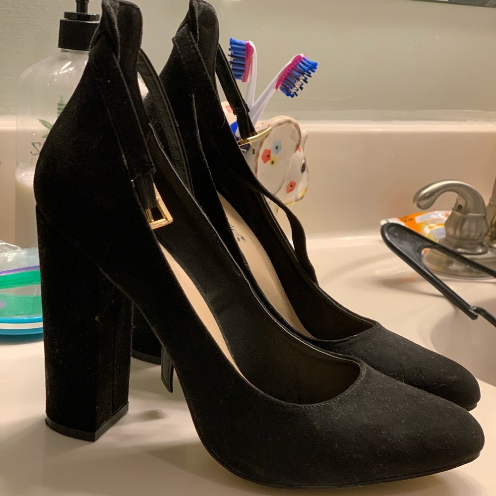 Black heels